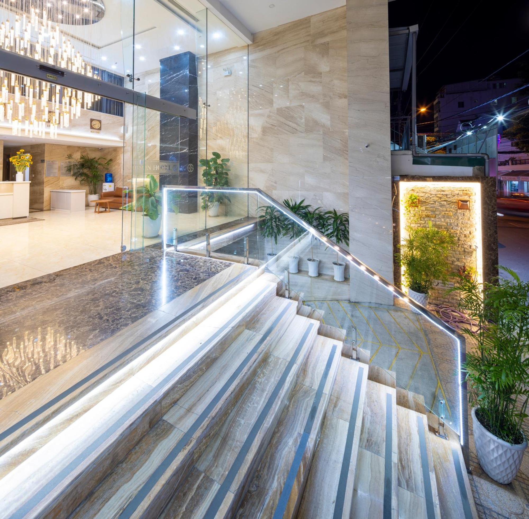 Gibson Hotel Nha Trang Eksteriør billede